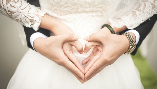 Préparer un Mariage Inoubliable avec Le P’tit Festif : Conseils, Offres et Adresses Pratiques